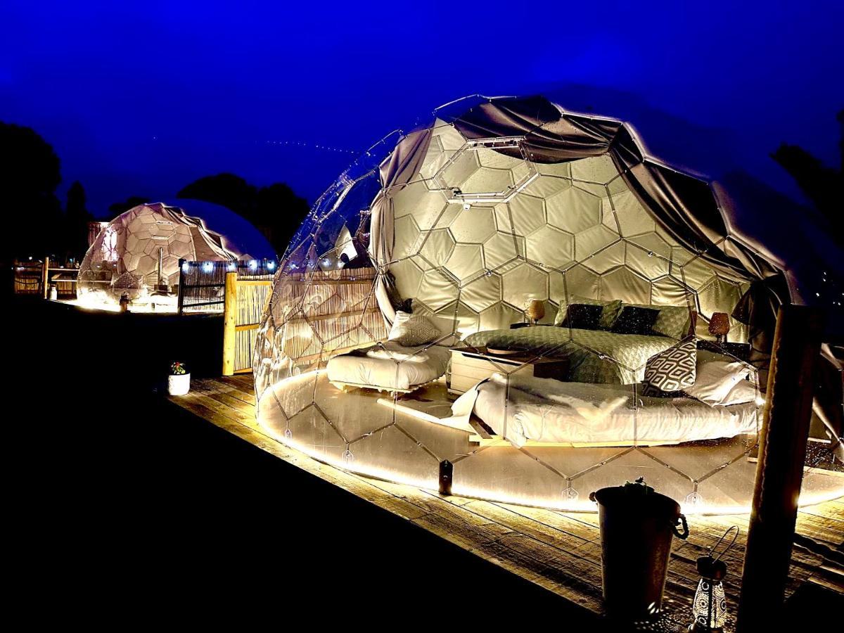 Deerstone Glamping-Pinhaw Beacon Dome Hot Tub Earby Exterior foto